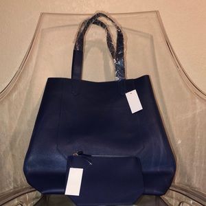 *4TH OF JULY* NWT Blue Faux Leather Bag w/ Pouch